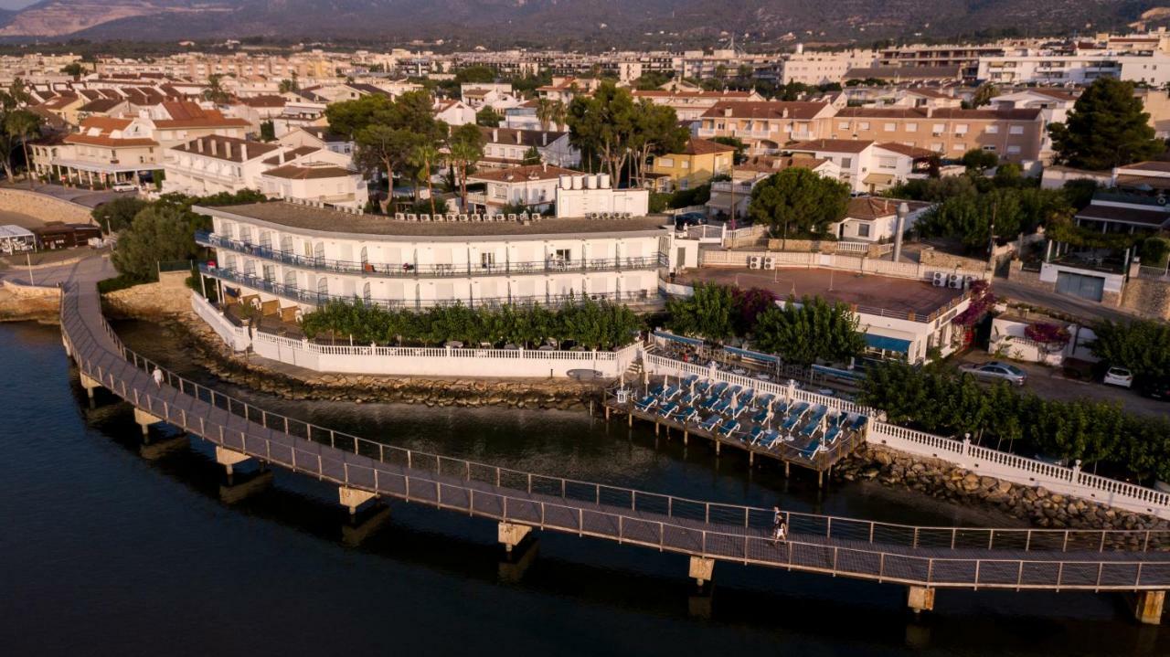 Hotel Restaurant Juanito Platja Sant Carles De La Rapita Exterior photo